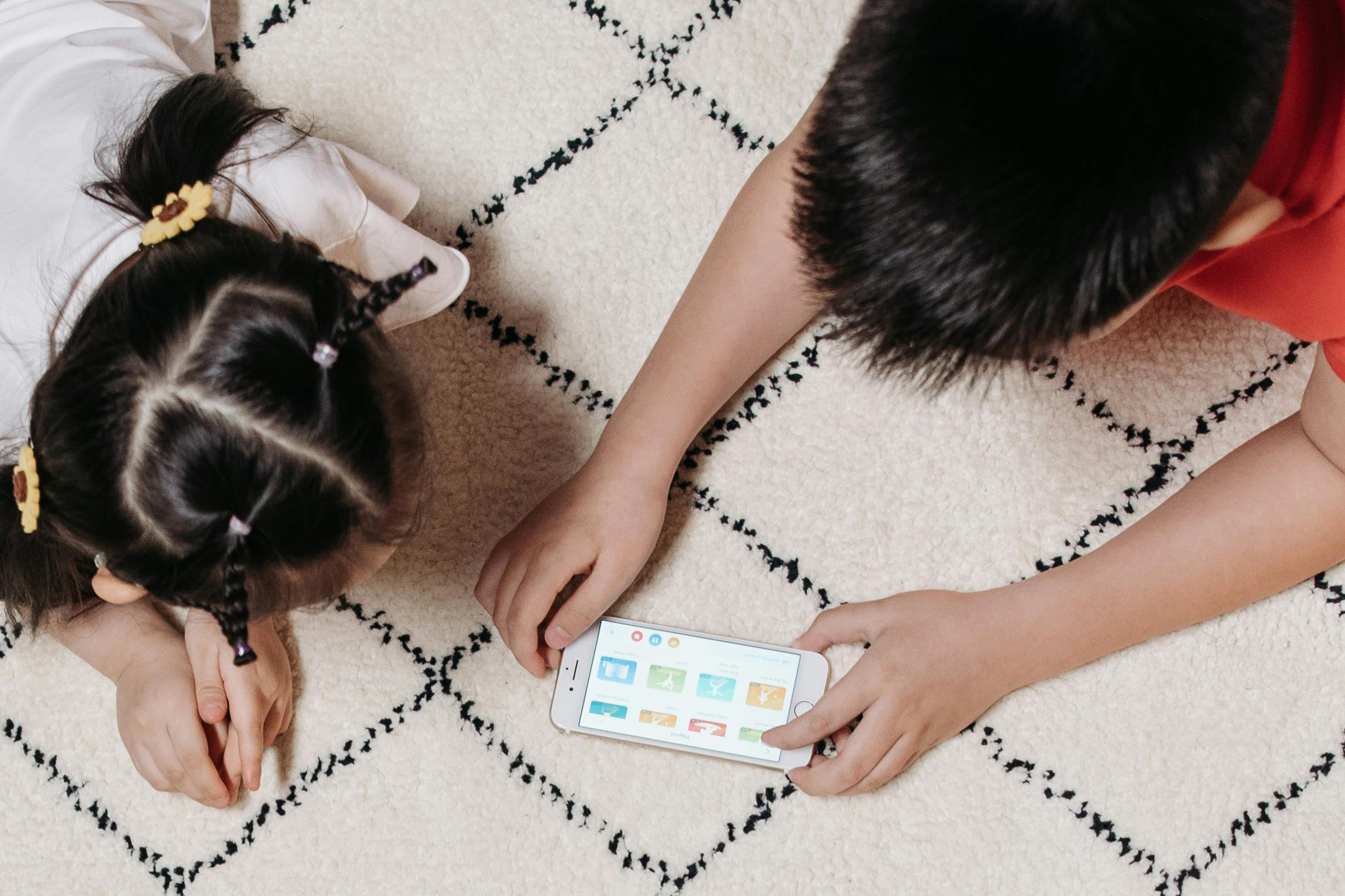 Illustration for Perlukah Pembatasan Gadget Kepada Anak-Anak?